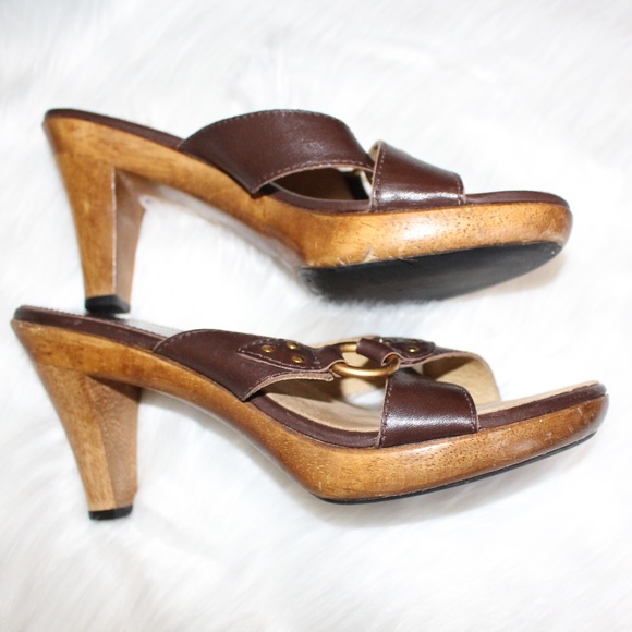 Michael Kors, wooden high heal shoe - Picture 3 of 10
